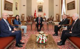 TBMM Başkanı Kurtulmuş, Meclis başkanvekillerini kabul etti