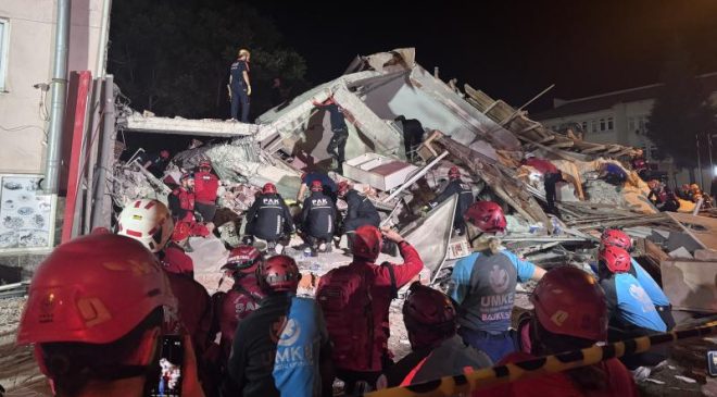 Balıkesir’deki depremde 1 kişi hayatını kaybetti